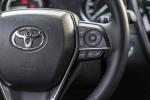 Toyota Camry Hybrid XLE 2017 года (NA)